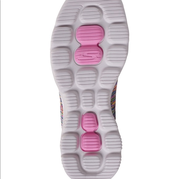 Sketchers Go Walk Shoes - Picture 2 of 7